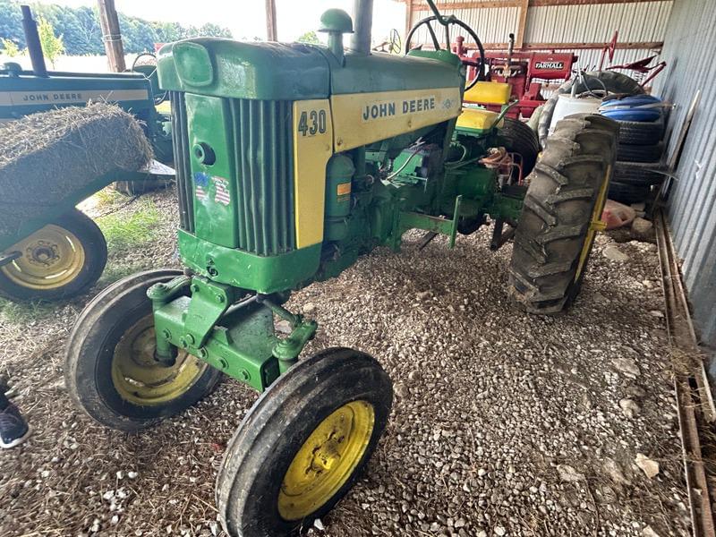 Image of John Deere 430 Image 0