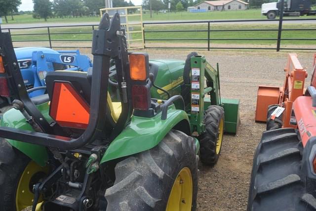Image of John Deere 4310 equipment image 2