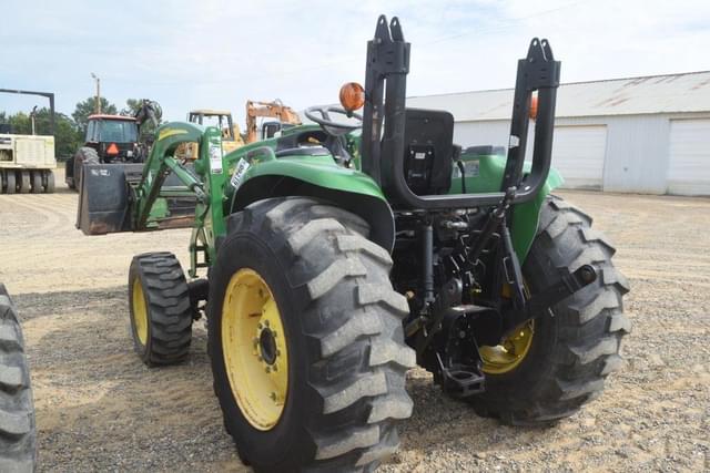Image of John Deere 4320 equipment image 1