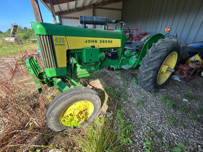 Image of John Deere 435 Image 1