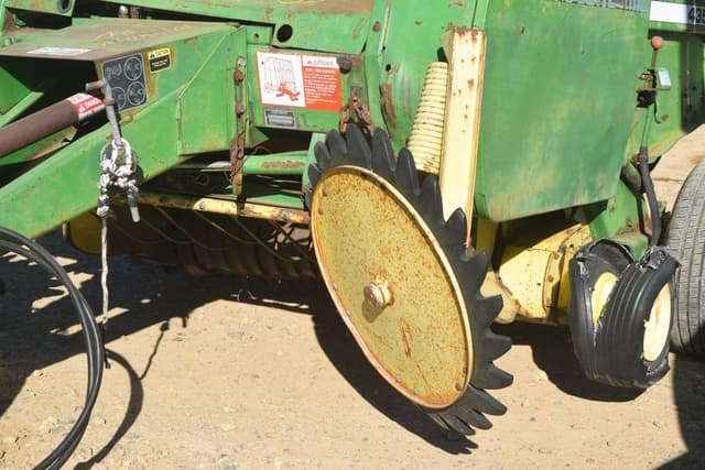 Image of John Deere 435 equipment image 4