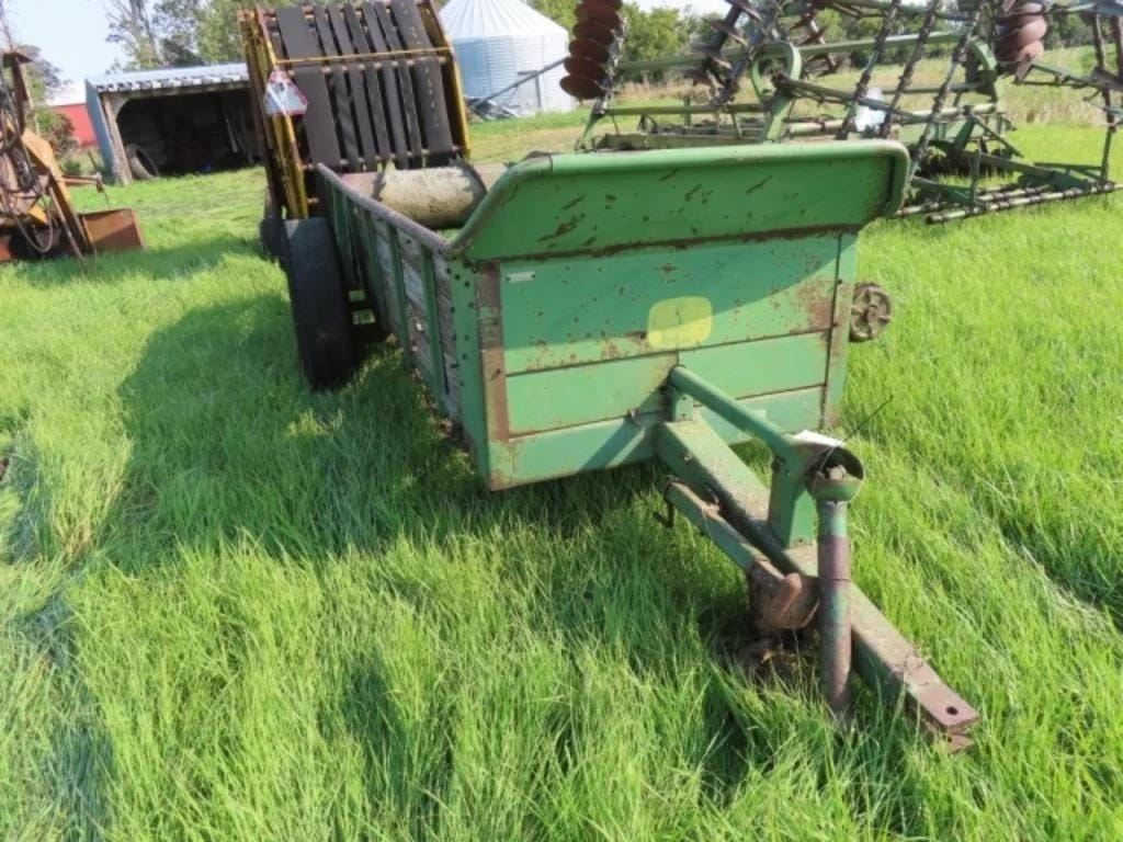 Main image John Deere 44