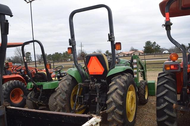 Image of John Deere 4400 equipment image 2