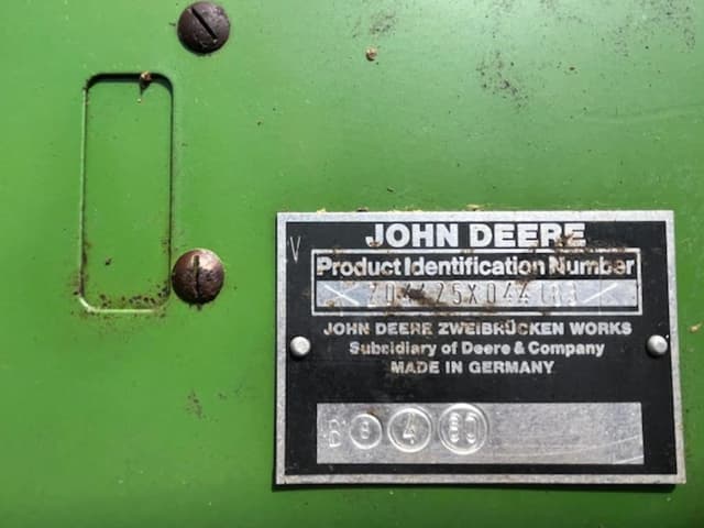 Image of John Deere 4425 equipment image 4