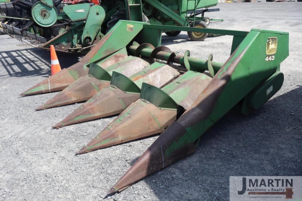 Image of John Deere 443 Primary image