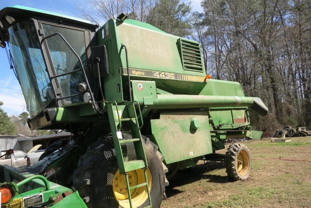 Image of John Deere 4435 Primary image