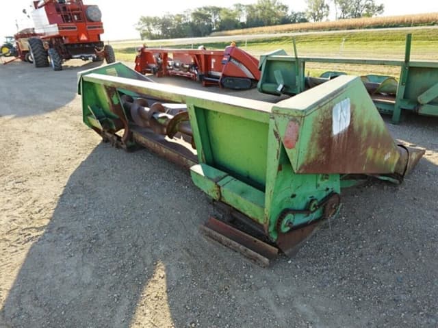 Image of John Deere 444 equipment image 3