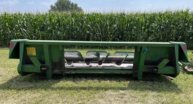 Image of John Deere 444 equipment image 3