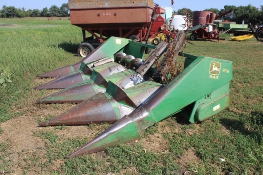 Main image John Deere 444