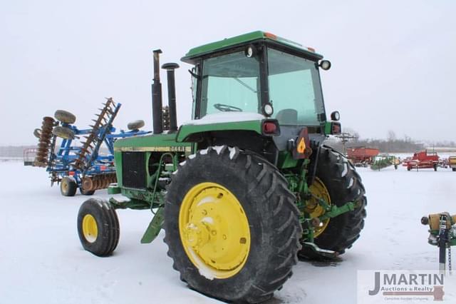 Image of John Deere 4440 equipment image 3