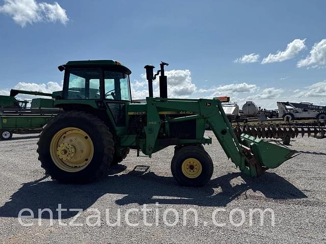 Image of John Deere 4440 equipment image 3