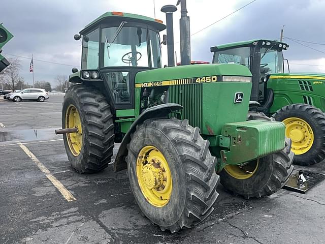 Image of John Deere 4450 equipment image 1