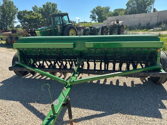 Image of John Deere 450 equipment image 1