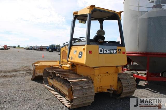 Image of John Deere 450J LGP equipment image 3