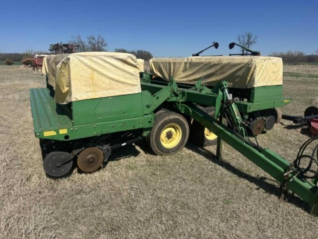 Image of John Deere 455 Primary image