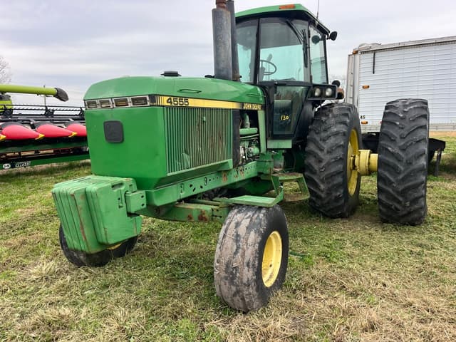 Image of John Deere 4555 equipment image 1