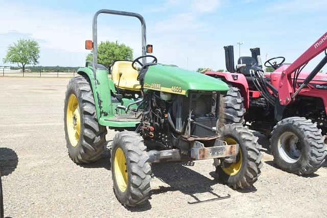Image of John Deere 4600 equipment image 3