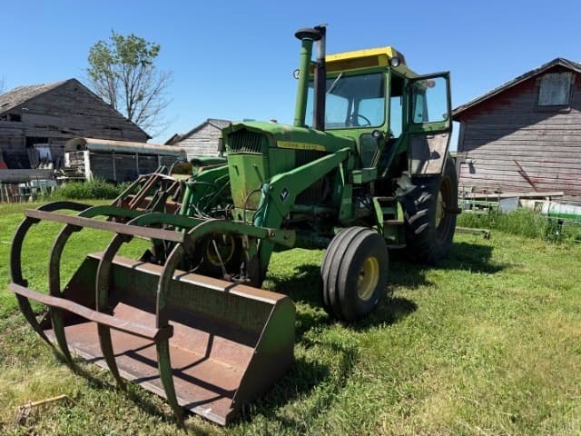 Image of John Deere 4620 equipment image 2