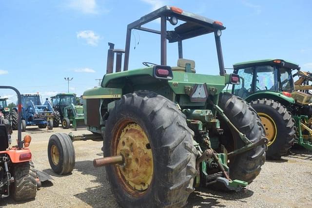 Image of John Deere 4630 equipment image 1