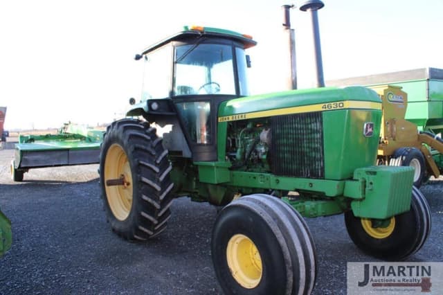 Image of John Deere 4630 equipment image 1