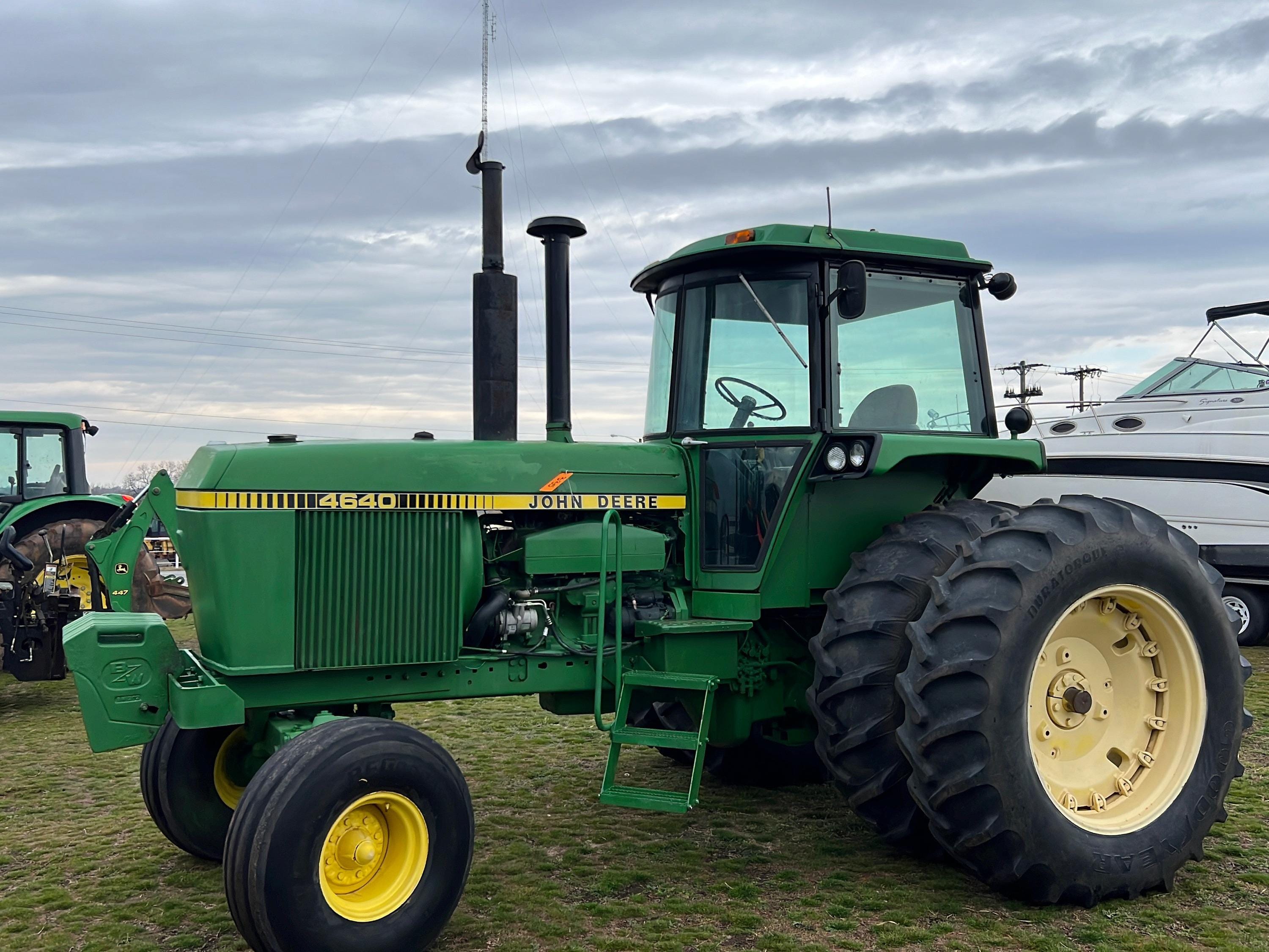 Main image John Deere 4640