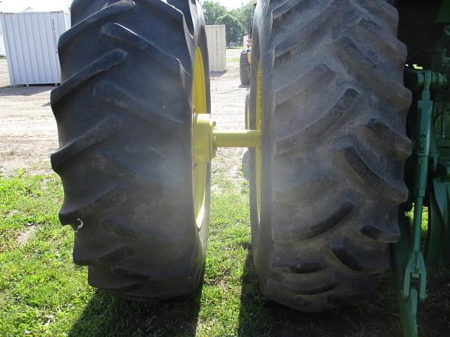 Image of John Deere 4640 equipment image 4