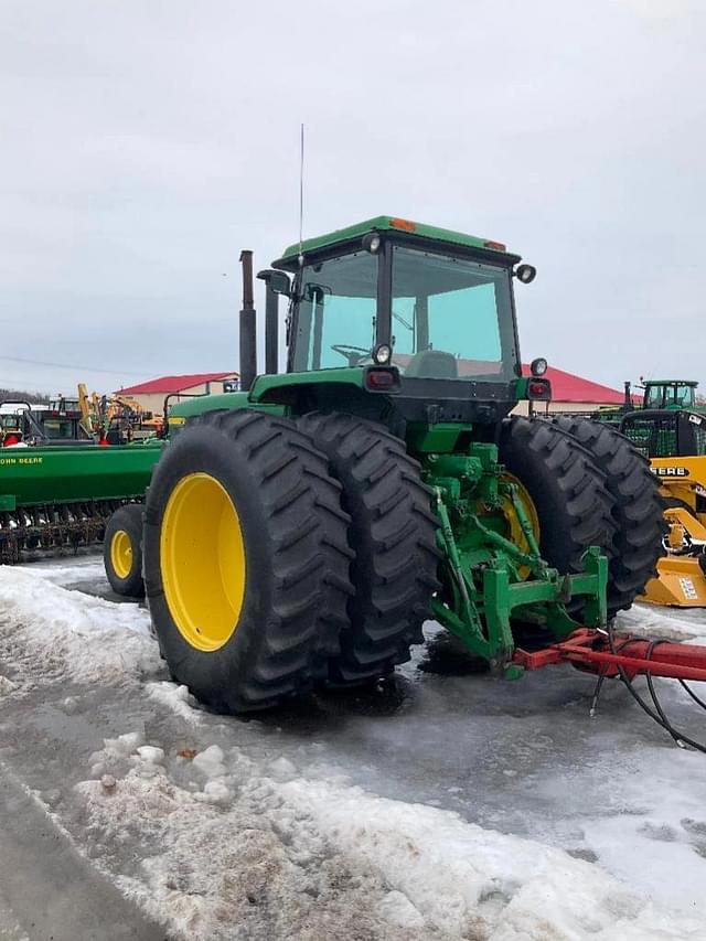 Image of John Deere 4640 equipment image 3