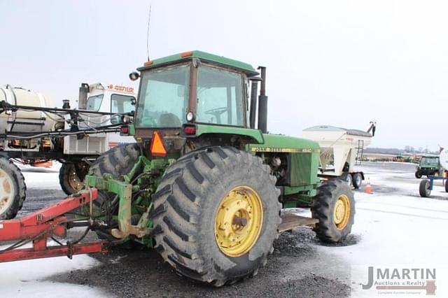 Image of John Deere 4640 equipment image 2