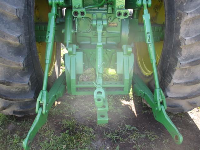Image of John Deere 4640 equipment image 4