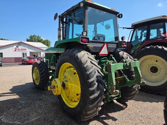Image of John Deere 4650 equipment image 2