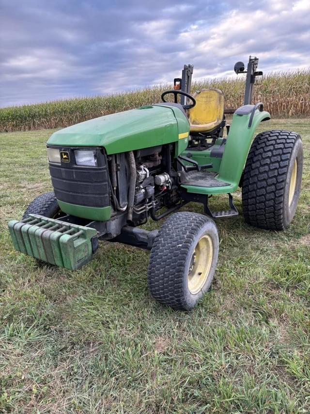 Image of John Deere 4700 equipment image 1