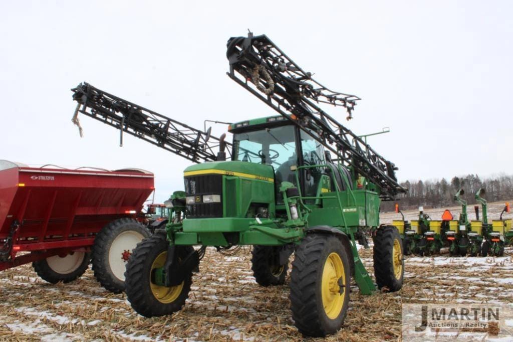 Main image John Deere 4700