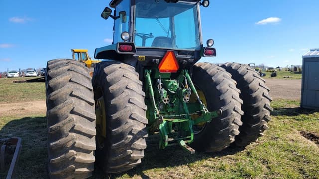 Image of John Deere 4840 equipment image 3