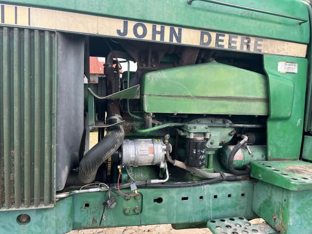 Image of John Deere 4840 equipment image 4