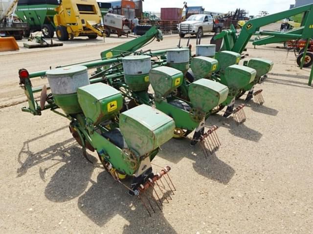 Image of John Deere 494A equipment image 2