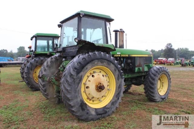 Image of John Deere 4955 equipment image 2