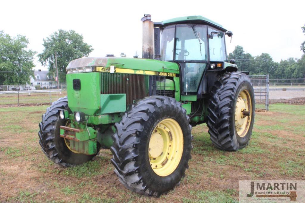 Image of John Deere 4955 Primary image