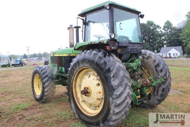 Image of John Deere 4955 equipment image 3