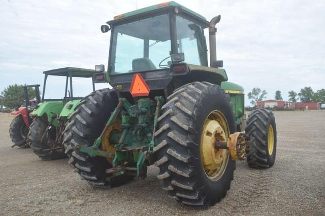 Image of John Deere 4960 equipment image 2