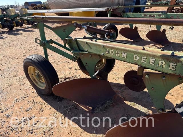 Image of John Deere 1350-1450 equipment image 4