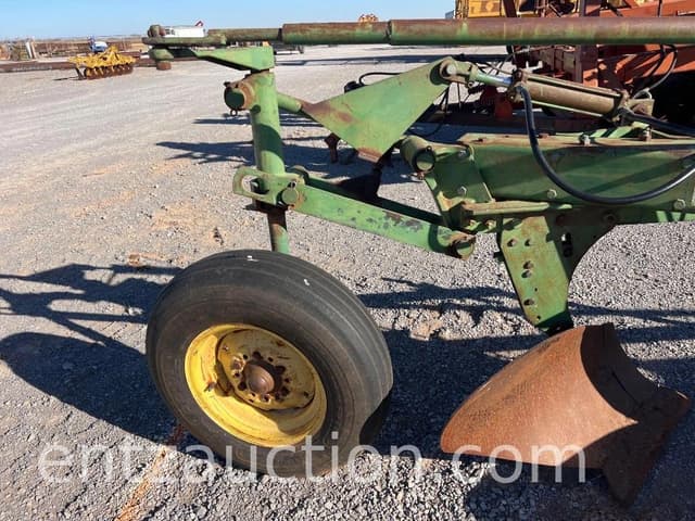 Image of John Deere 1350-1450 equipment image 4