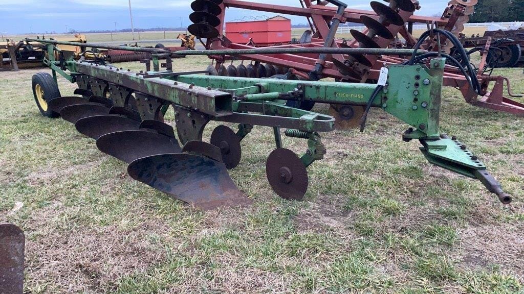 Main image John Deere Undetermined