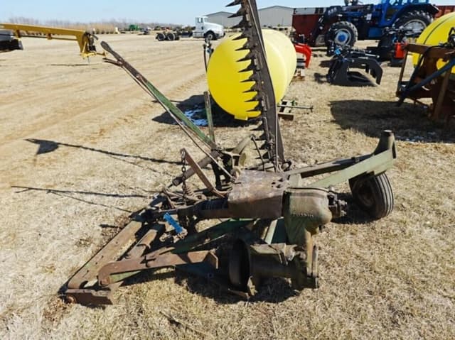 Image of John Deere No. 5 equipment image 3