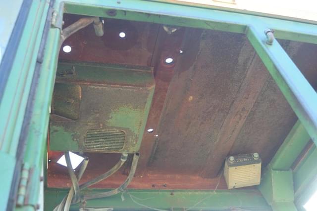 Image of John Deere 5020 equipment image 4