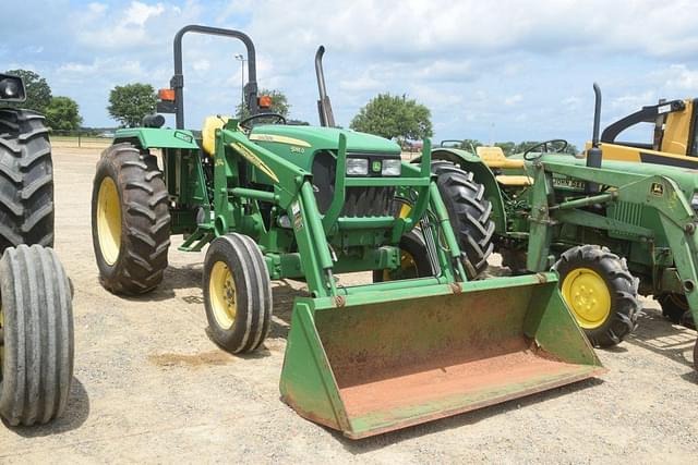 Image of John Deere 5055D equipment image 3