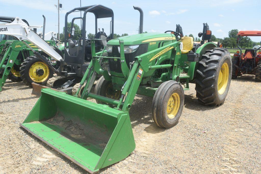 Image of John Deere 5055E Primary image