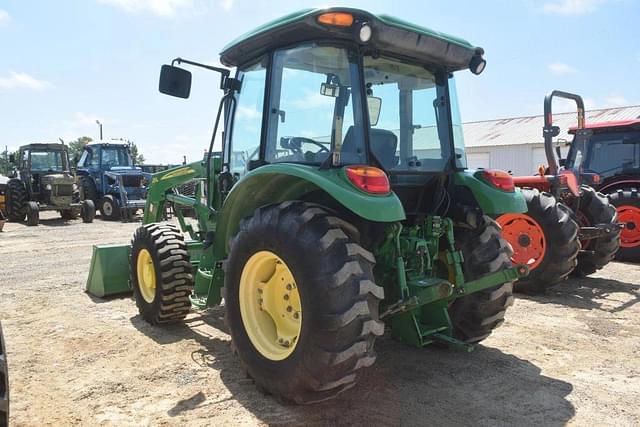 Image of John Deere 5055E equipment image 1