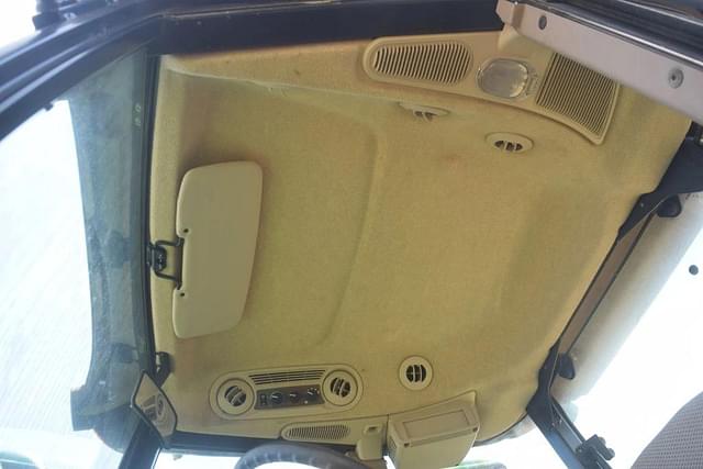 Image of John Deere 5055E equipment image 4