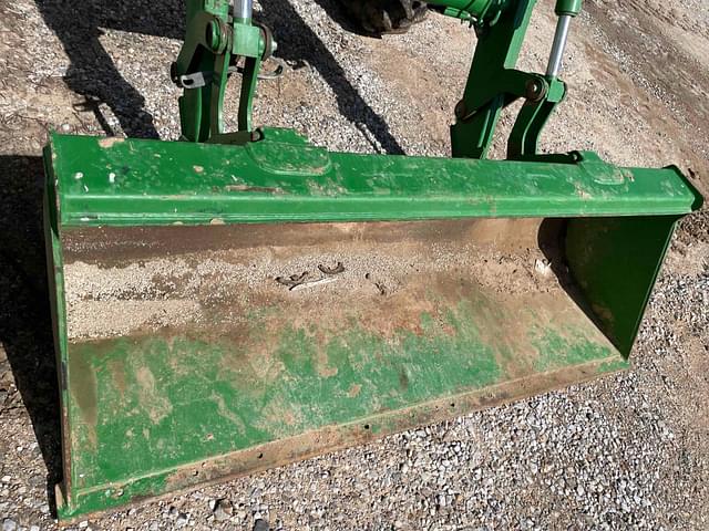 Image of John Deere 5055E equipment image 3