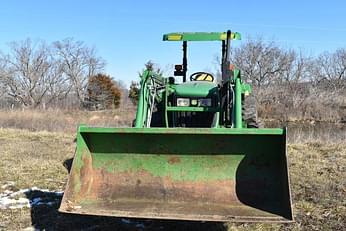 Main image John Deere 5065E 3